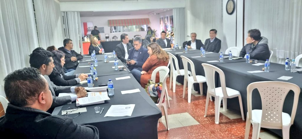 9mruw1 Líderes de Cedecol y DiPaz exploran caminos de trabajo conjunto por la paz en Colombia